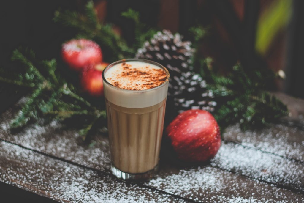 Hot Healthy Winter Drinks Banner