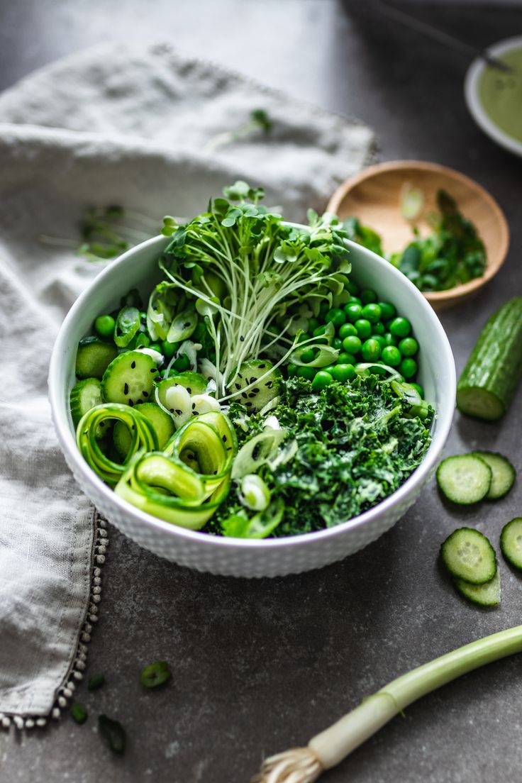 Green Goddess Salad with Cashew Basil Dressing